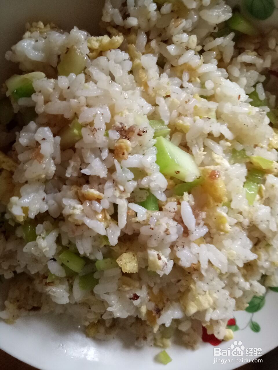 怎样做美味的鸡蛋炒米饭?