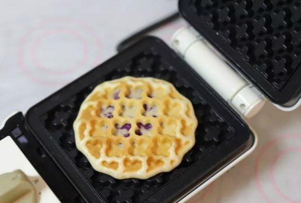 香甜软糯的紫薯华夫饼