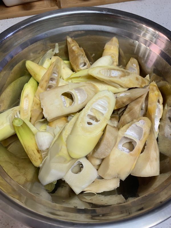 松茸竹笋土鸡汤