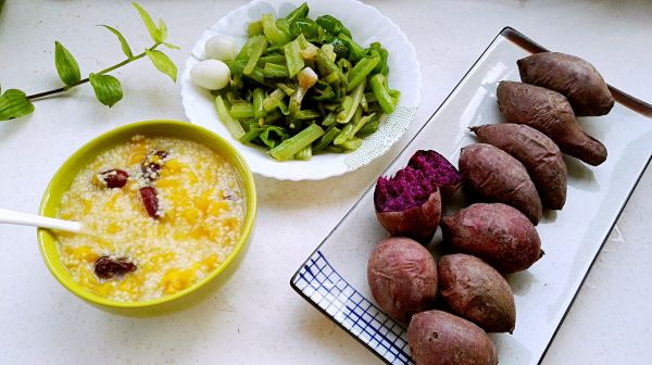 红枣南瓜小米粥