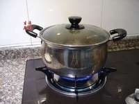 如何做出美味的皮蛋瘦肉粥