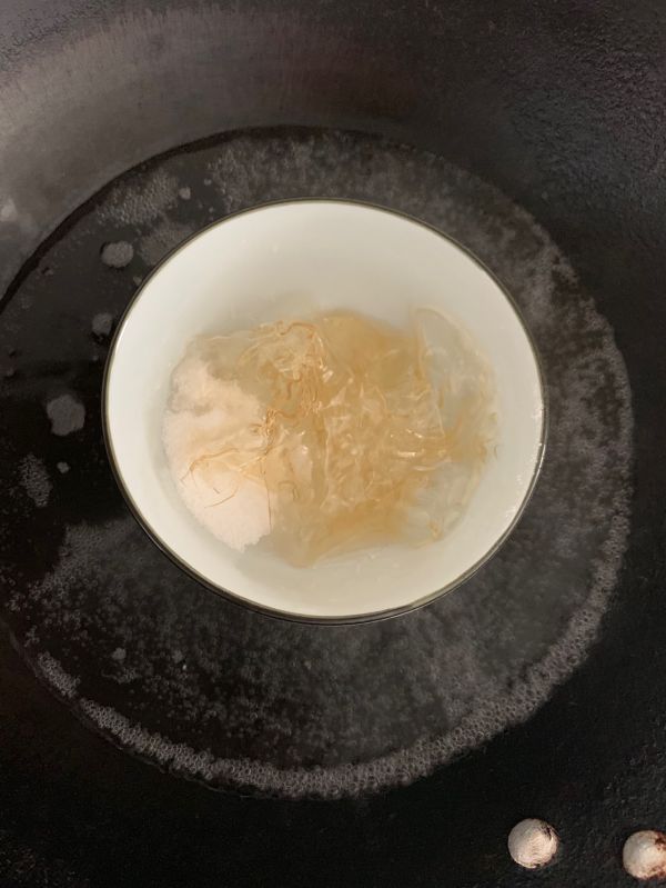 芒果椰浆千层糕