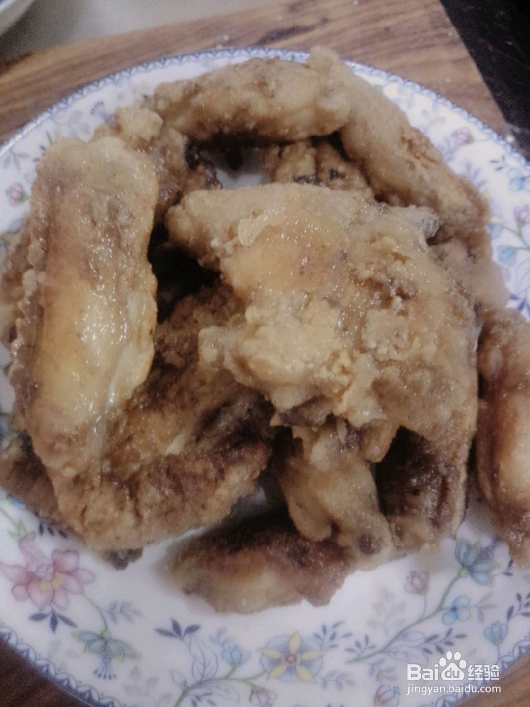 蛋黄焗鸡翅的做法