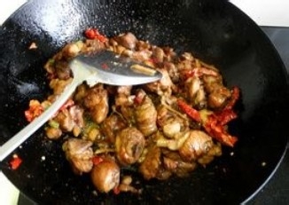 非常可口的辣子鸡做法。