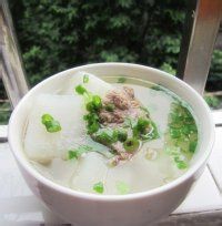 萝卜骨头汤的做法