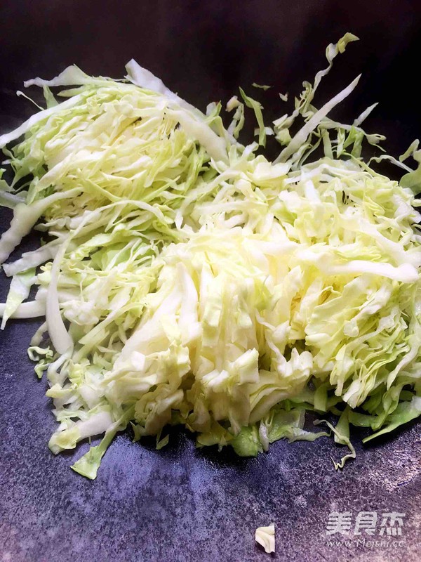 清炒圆包菜的做法