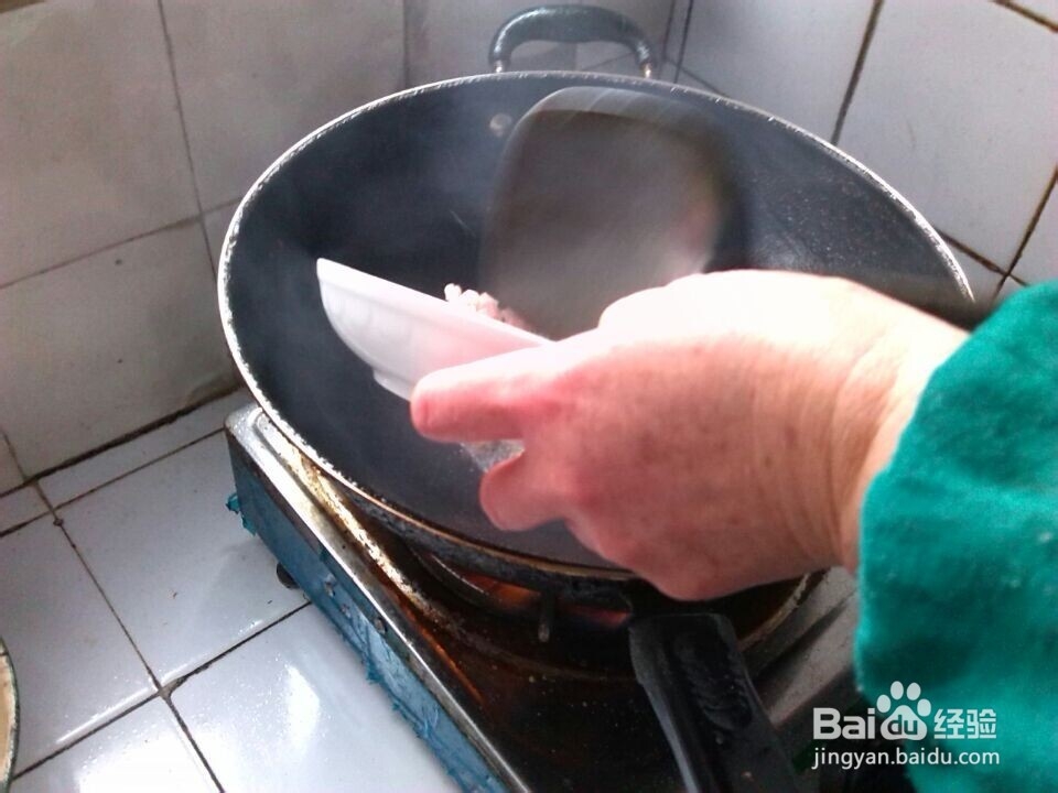 怎样制作美味的香干炒肉?