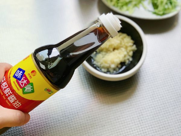 低卡韩式凉拌荞麦面条