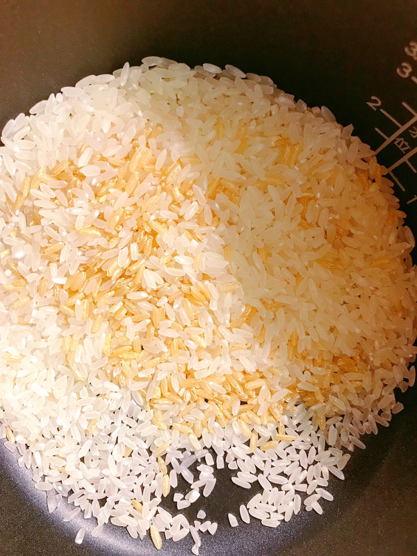 香菇板栗鸡焖饭