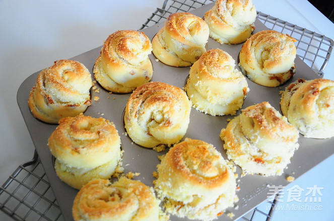 椰蓉无花果玫瑰面包