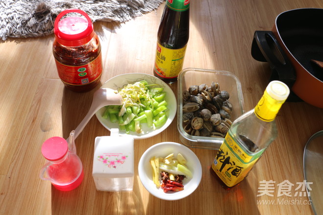 辣烧花蛤的做法