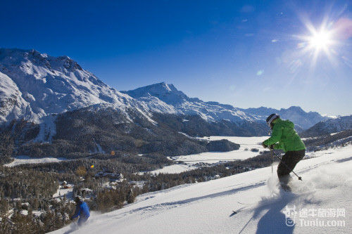 怎样选择春节旅游去瑞士滑雪的目的地