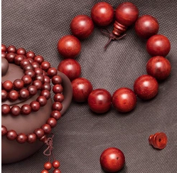 小叶紫檀手链选购全攻略