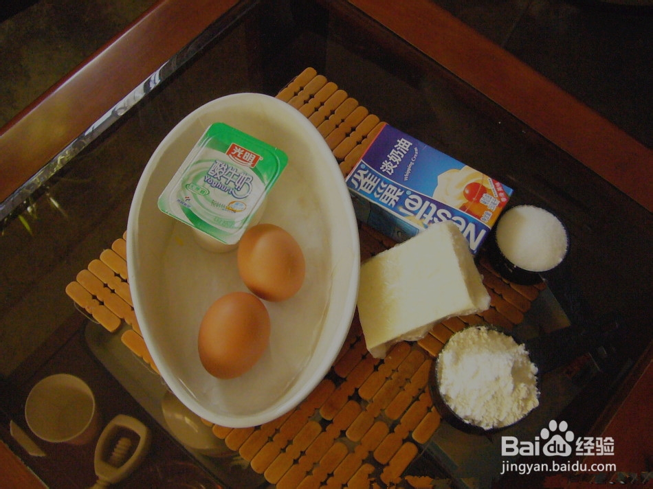 用简便的方法做轻乳酪蛋糕