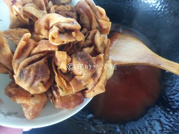 茄汁小馄饨 —— 小馄饨的另类吃法