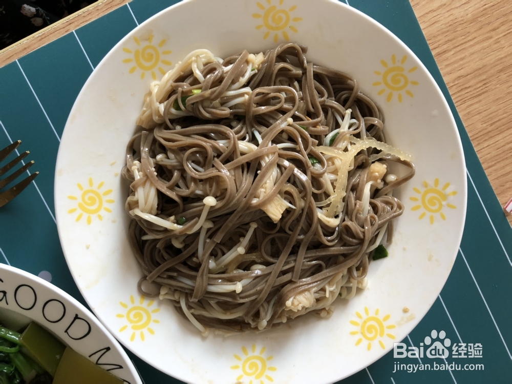 孩子爱吃的金针菇荞麦面