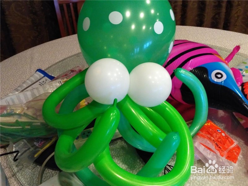 魔术气球章鱼怎么做