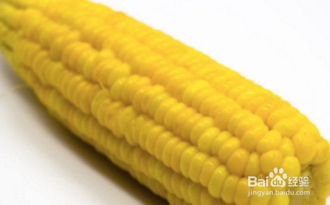 健身减肥营养早餐搭配：香蕉蓝莓麦芬煎蛋配沙拉