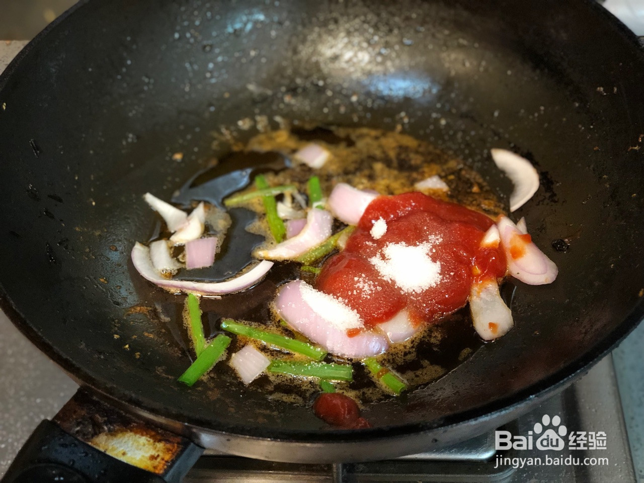 酸酸甜甜的茄汁大虾的做法