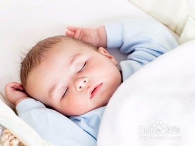 宝宝独睡年龄时间什么时候好