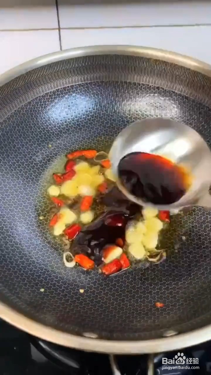 如何制作好吃的尖椒土豆片