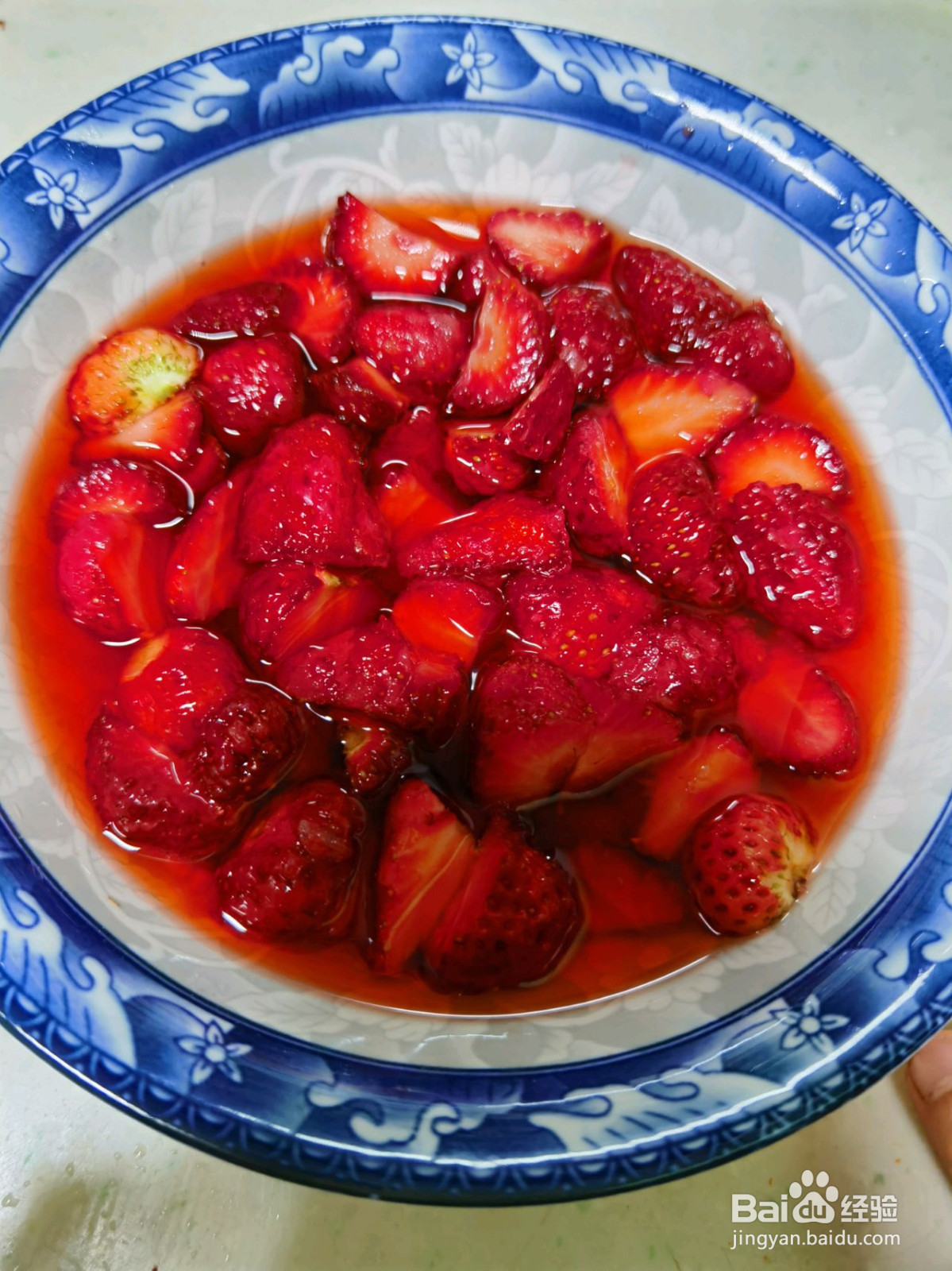 美美哒草莓酱的做法
