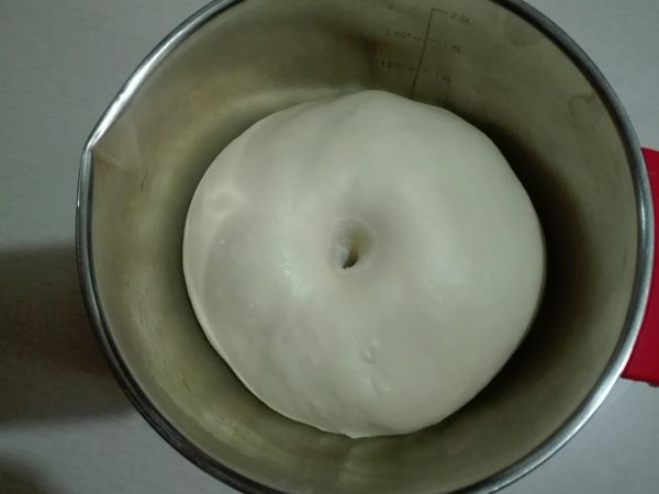 核桃葡萄干小餐包