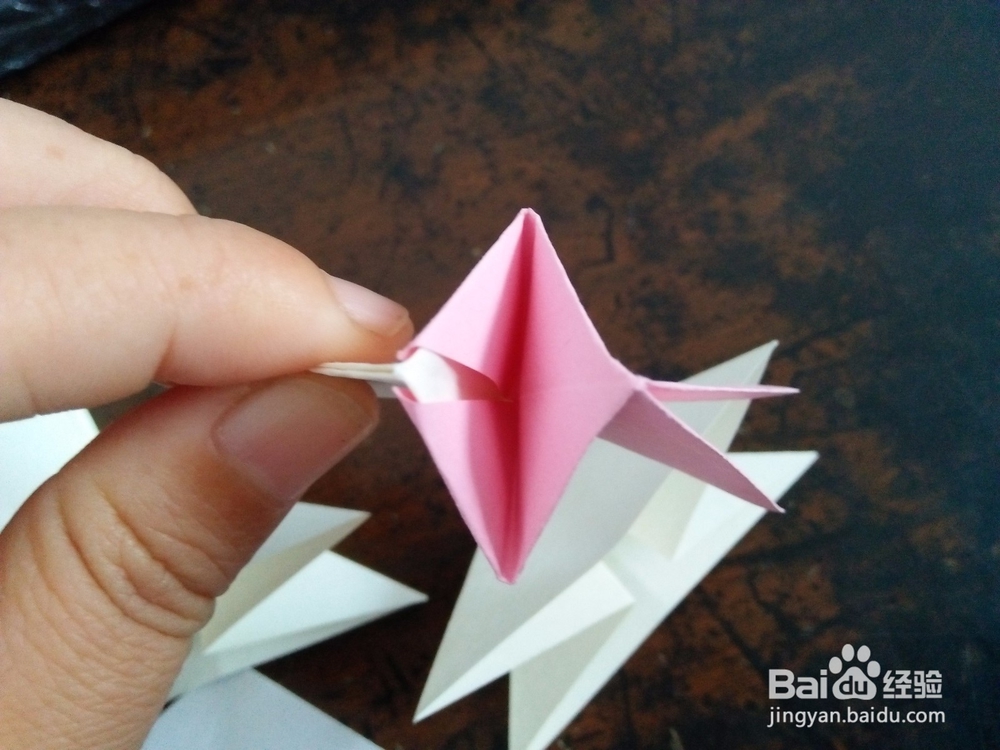 立体折纸—六角星形花朵怎么折