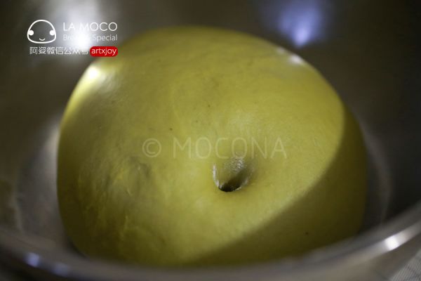 抹茶蜜豆小面包