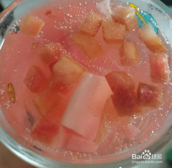 蜜桃气泡水怎么做
