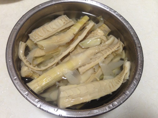 家常土豆炖肉的做法