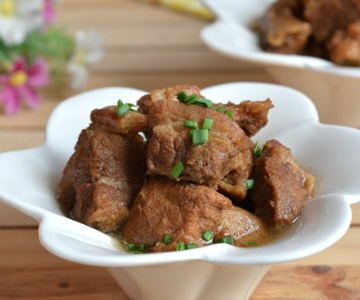 炖牛肉的时候放点什么东西熟的快