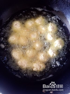 炸豆腐圆子空心窍门