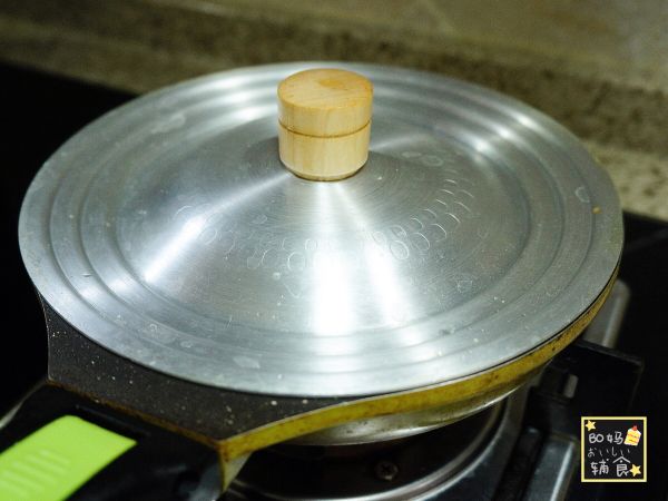 奶酪带子黄瓜烘蛋饼