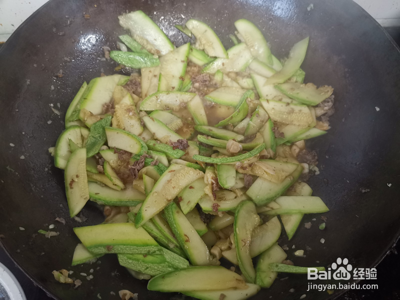 肉末蒜丁炒西葫芦