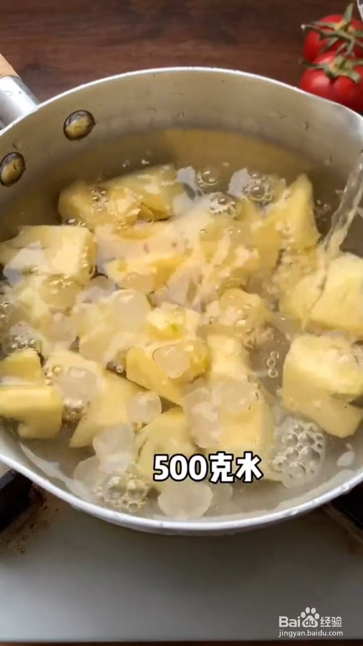 怎样在家自制冰凉爽口的菠萝果冻