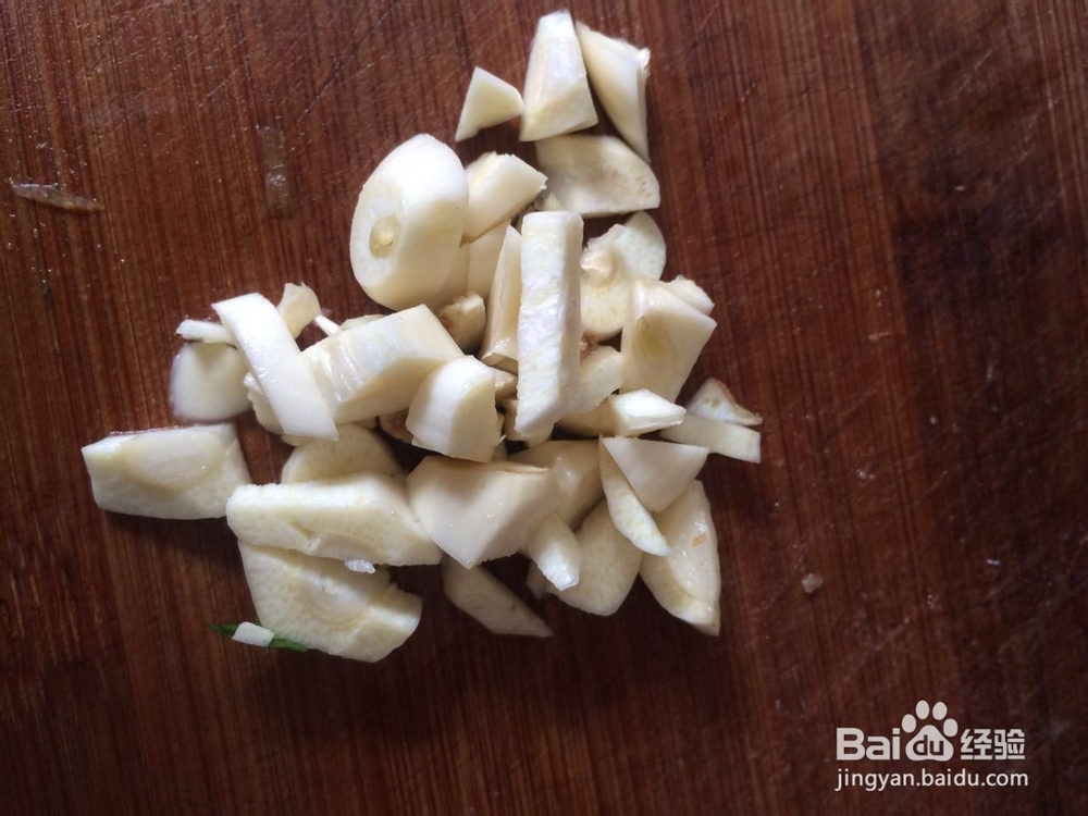 肉片炒盖菜的简易做法