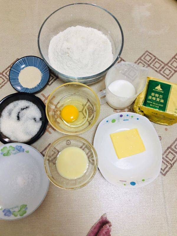 软绵香甜奶香吐司