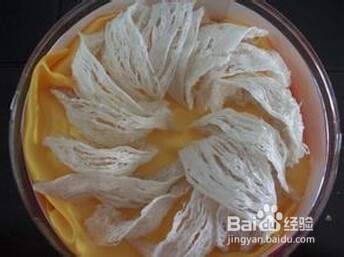 燕窝真假该怎么辨别？