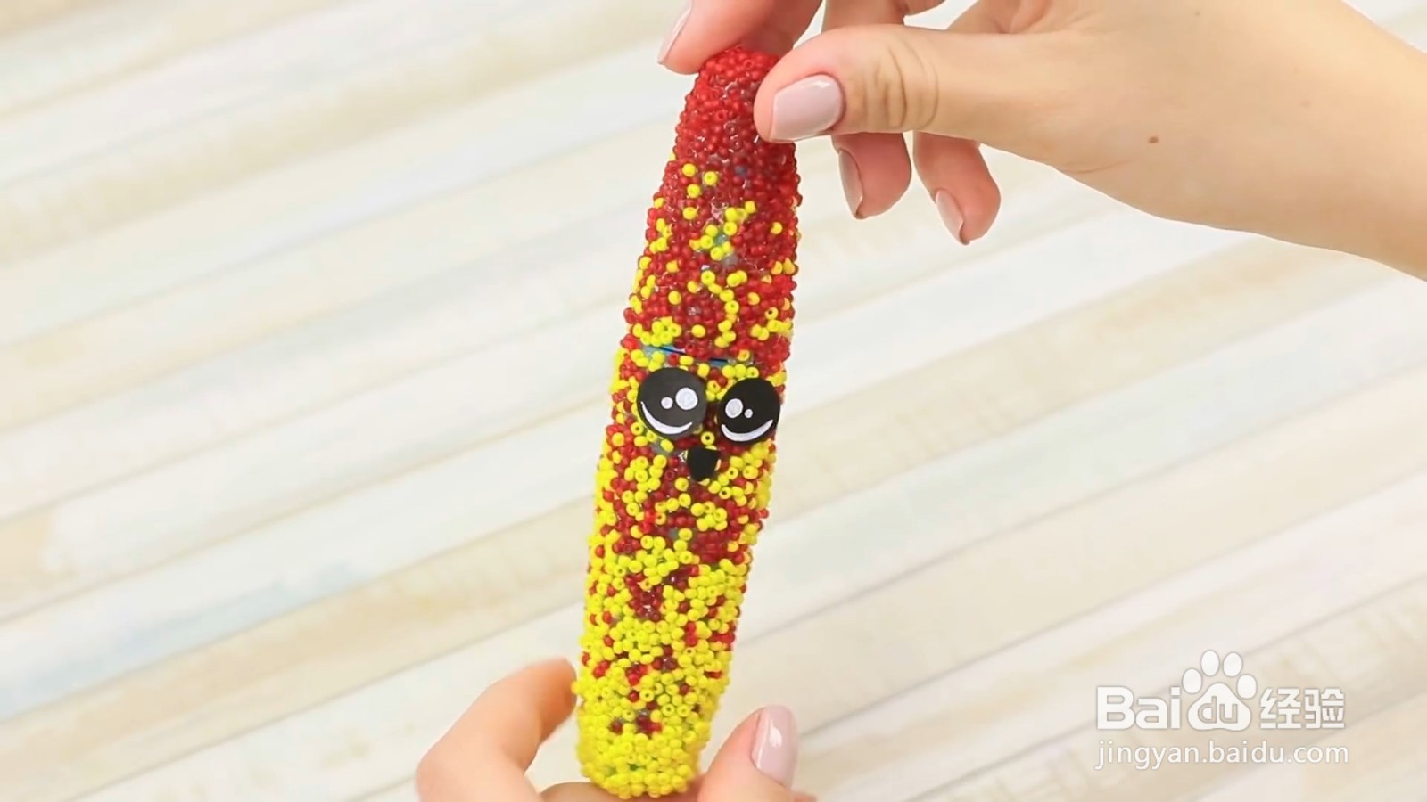 怎样DIY一个栩栩如生的睫毛膏