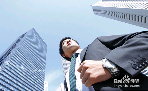 应届毕业生踏入职场后应该如何努力奋斗