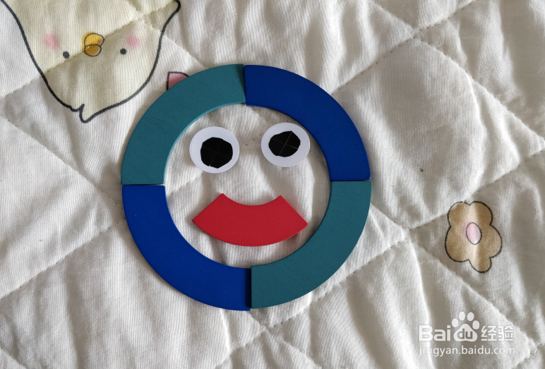 用幼儿积木怎么拼一个笑脸