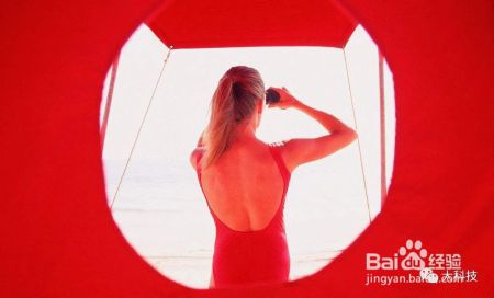 如何快速拯救一个溺水者？