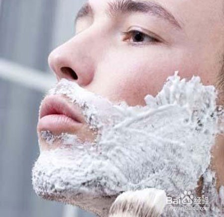 剃须膏与泡沫剃须膏的区别