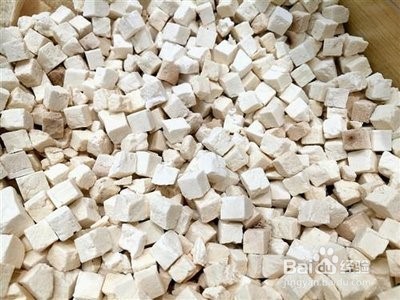 子宫肌瘤可多吃活血调激素的食物