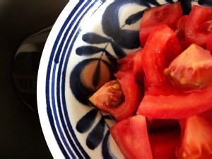 西红柿虾干豆腐羹的美味做法