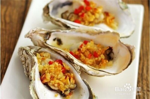三亚美食之三亚海鲜做法推荐—蒜蓉生蚝