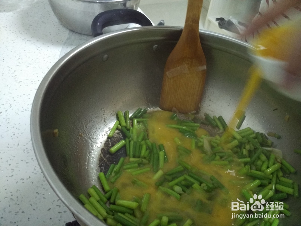 怎么样做蒜苔炒鸡蛋好吃