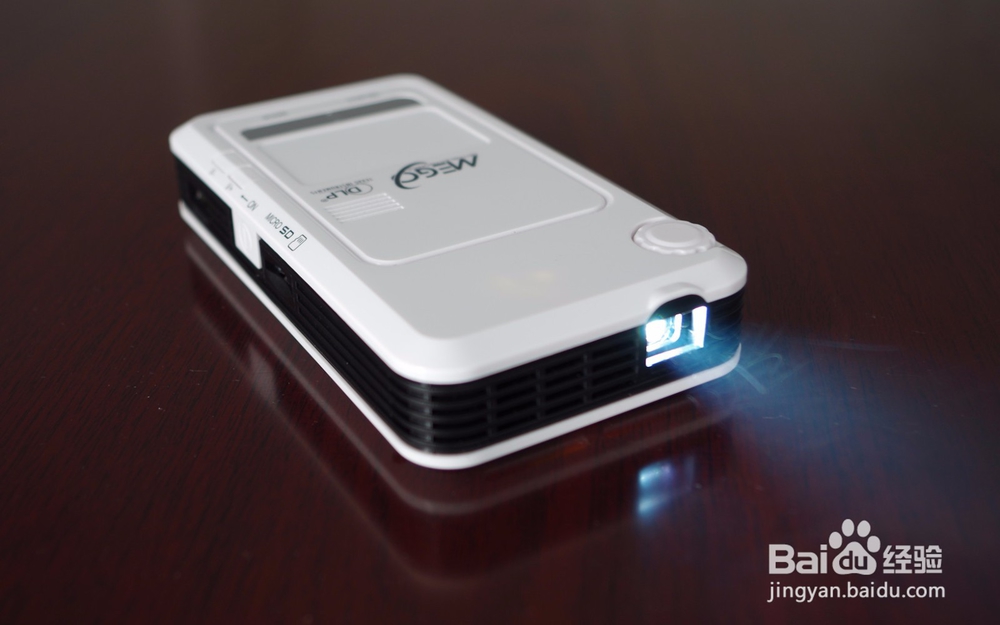 #智能#微型家用智能投影机使用攻略