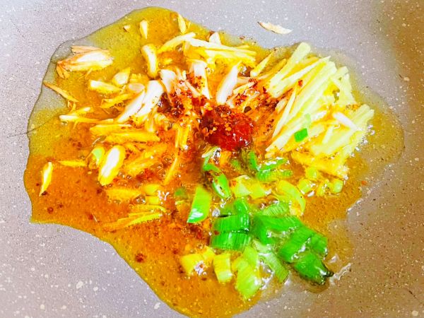 酱味糖醋姜蒜海带丝